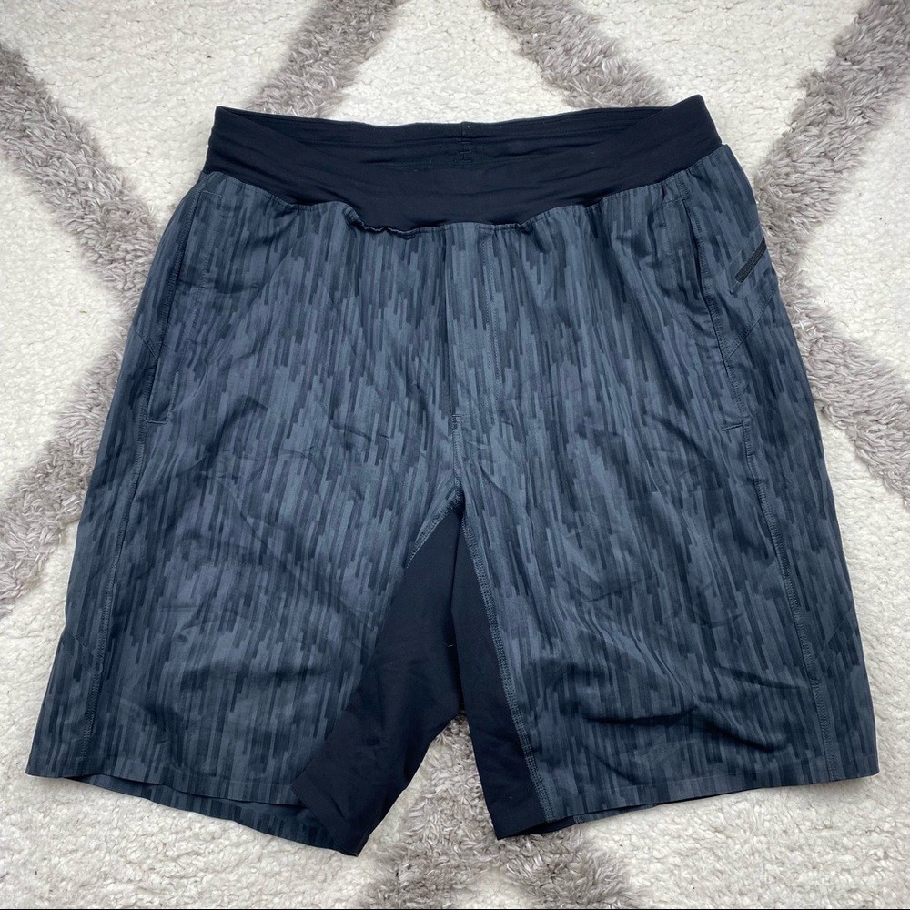 Lululemon Assert Short 9" - image 5